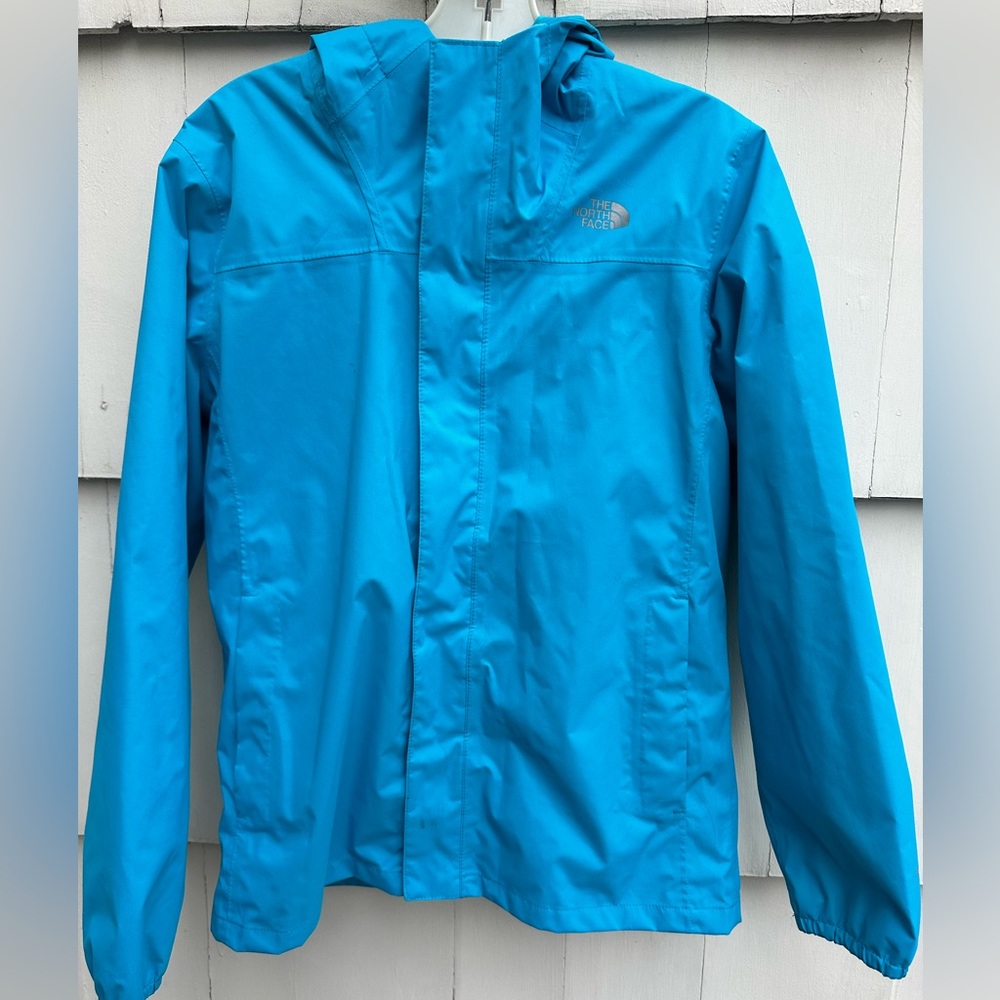 Girls North Face turquoise rain/wind jacket, Spring shell. Girls Size XL 18.